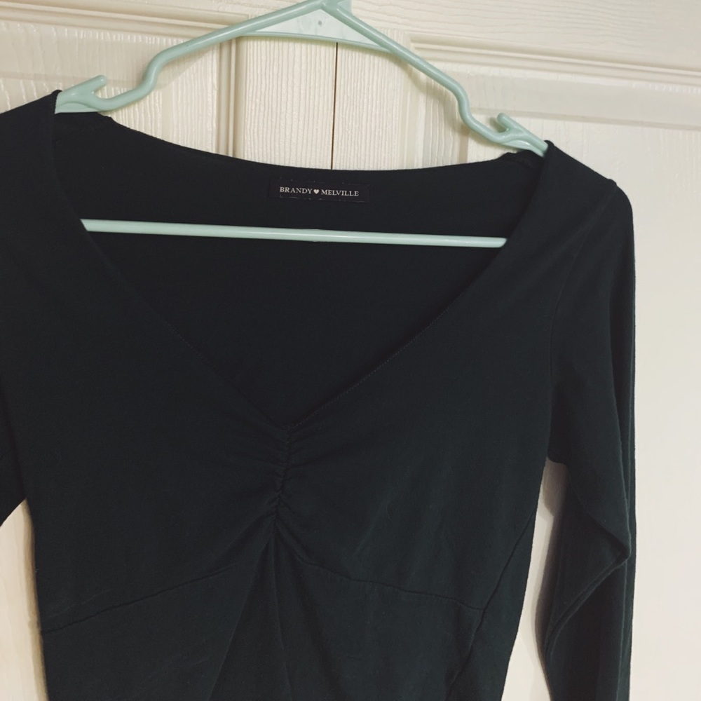 OLIVE GREEN BRANDY MELVILLE TOP